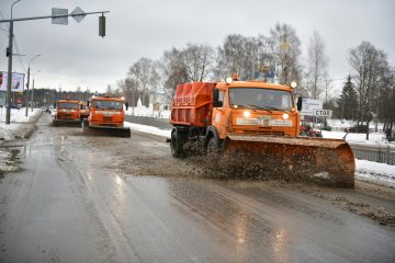 Власти Ярославля смогли сэкономить средства на уборке города от снега